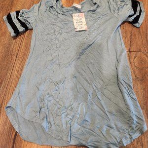 NWT Blue & Stripe Short Sleeve Tee